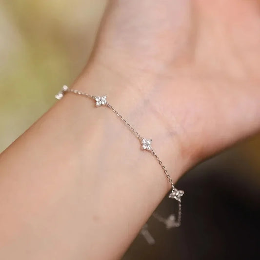 925 Sterling Silver Shiny Zircon Flower