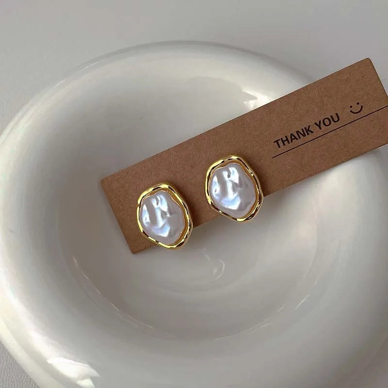 Luna Shape Earrings